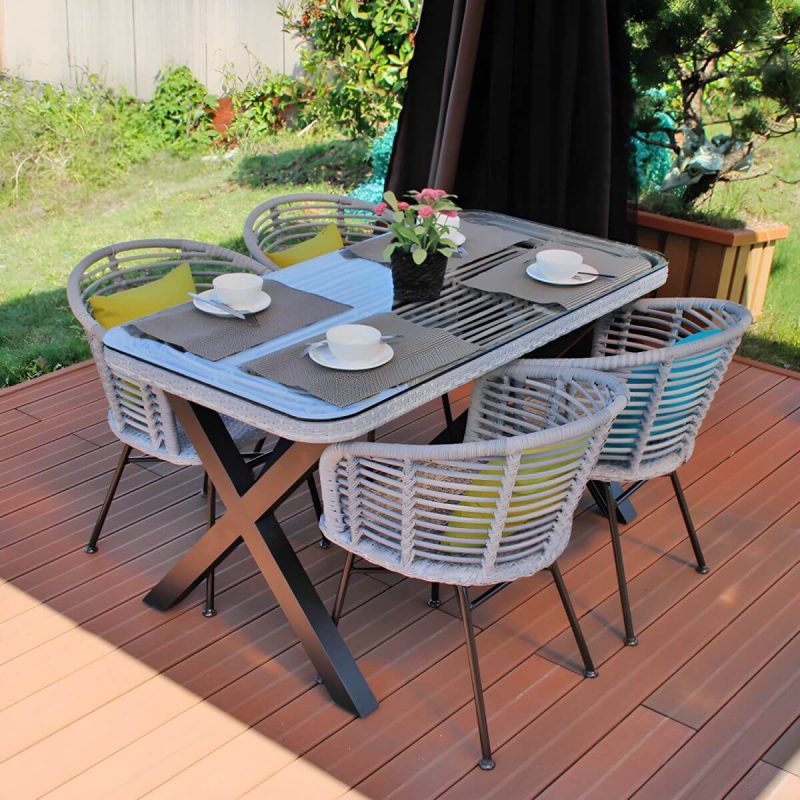 "Elegant Traditional Metal Patio Dining Set with Weatherproof Durability - Natural Table & 4 Chairs"