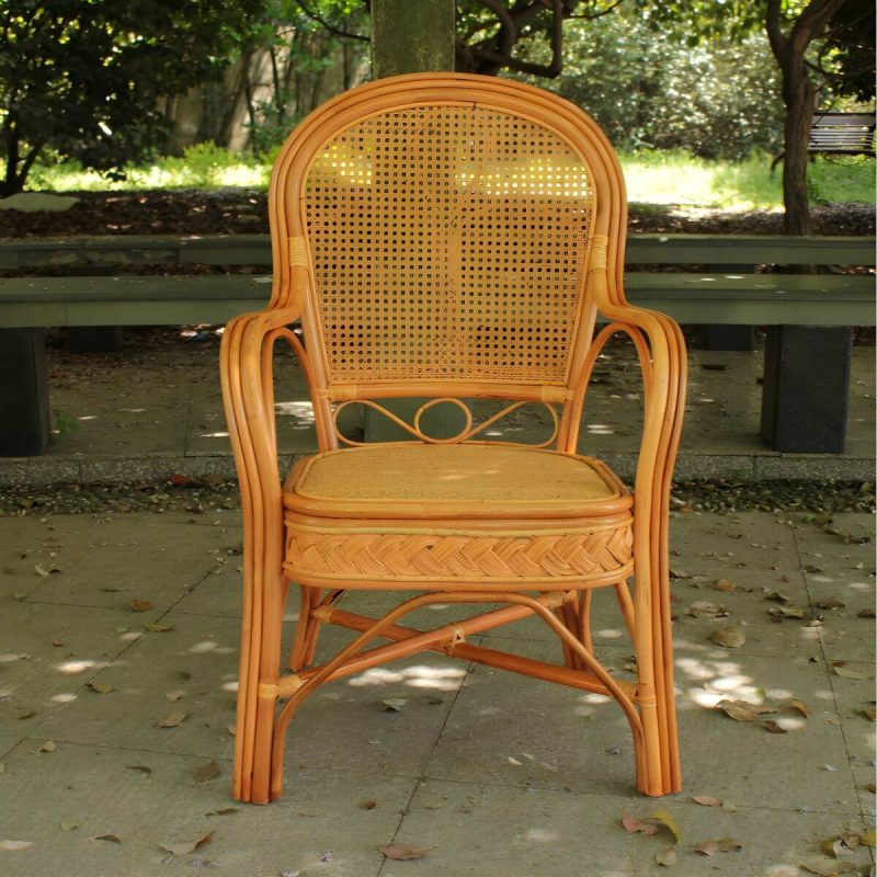 "Traditional Patio Dining Armchair in Rattan Single Outdoor Chair - Yellow Rattan Weaving 1 Piece"