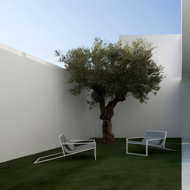 "Modern Metal Frame Upholstered Outdoor Sofa Water and UV Resistant - 29.5"L x 29.5"W x 27.5"H"