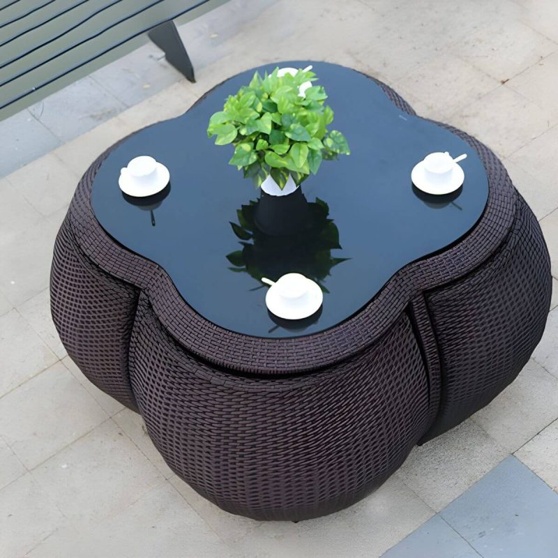 "Traditional Brown wicker/rattan 5 Piece set with Glass Top Table and 4 Chairs - Table & 4 Chairs"
