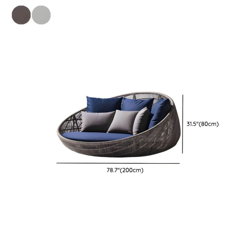 "Dimension of Metal Patio Sofa Modern Style Minimalist Villa Outdoor Patio Daybed - 200 x 200 x 80 cm White"